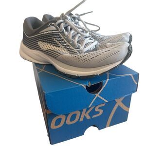 Brooks Women’s Launch 5 Running Shoes